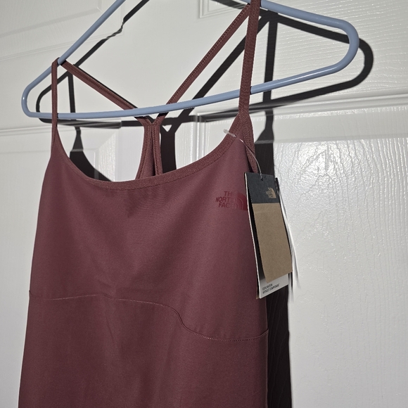 THE NORTH FACE NWT arque Hiking Dress - Picture 3 of 6